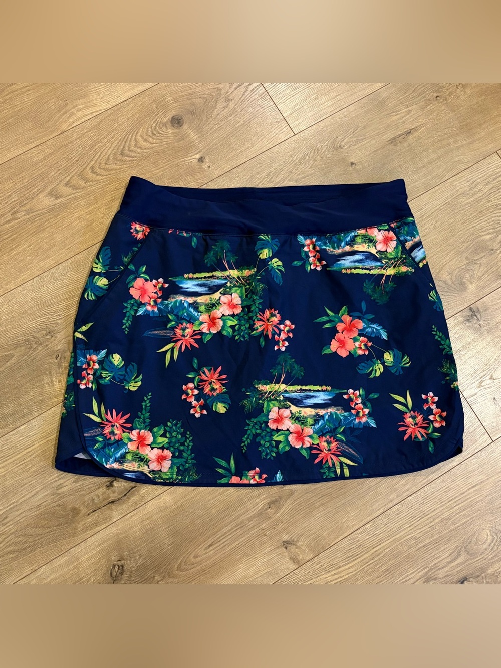 Lands' End Women's Swim Skort Size 14 Navy Tropical Floral Built-In Shorts